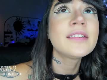cosplay cam girl lonelly_lolly98 image #4214644