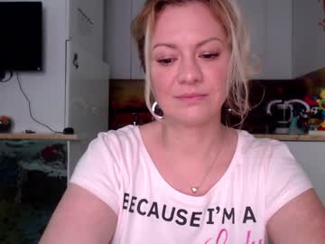 webcam girl kiradivine capture image #2929190