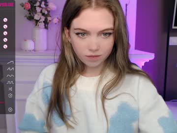 cosplay cam girl small_blondee image #2942295