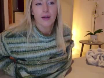 christinasiemone cosplay cam