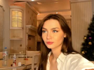 valeriasaunders cosplay cam