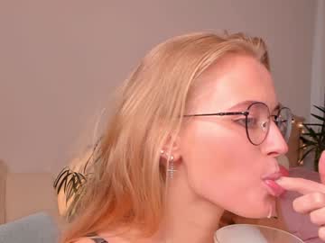 cosplay cam girl linellali image #2612838