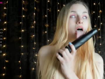cosplay cam girl peachmila image #5874104
