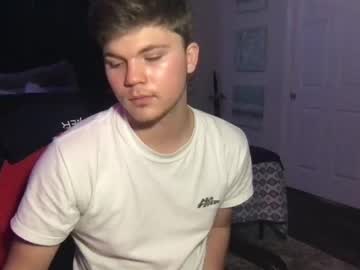 Cam for naughtywhiteboi