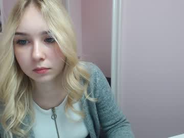 cosplay cam girl lila_page image #1141132