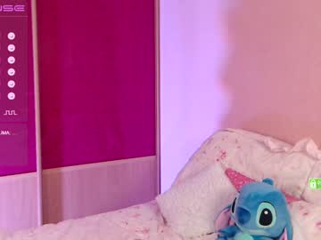 cosplay cam girl roxielips image #2346529