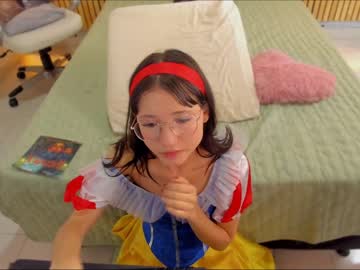 cosplay cam girl little_effy18 image #5537227