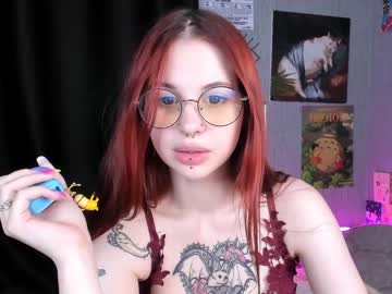 cosplay cam girl maaarynip image #2297477