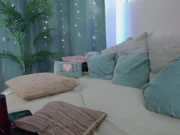 webcam girl coverm capture image #1910569