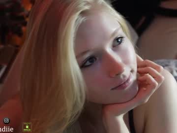 cosplay cam girl bestblondiiecb image #5909998