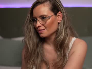 cosplay cam girl brandywhite image #4386163