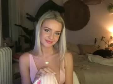 stellababy111 cosplay cam