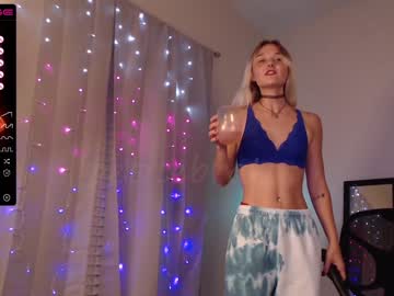 cosplay cam girl petitebrat image #4841614