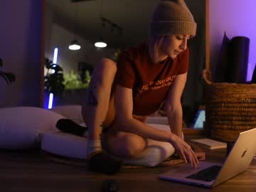 cosplay cam girl lizmreow image #4007614