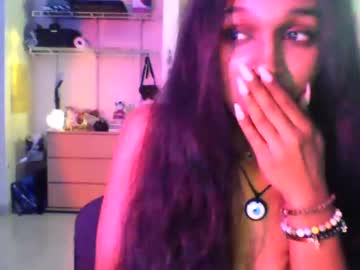 mon3ytr33 cosplay cam