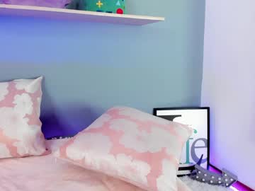 cosplay cam girl saschaholmen image #2872241