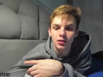 cosplay cam man horny_jerk_roy_prick2001 image #1295813