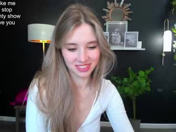 cosplay cam girl milablush image #3680752