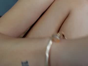 webcam girl amelie_bunny_real capture image #1438847