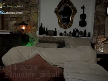 cosplay cam girl naughty_skull image #4370421
