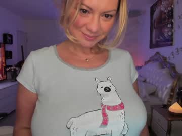 webcam girl kiradivine capture image #738275