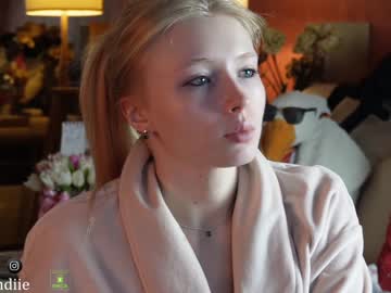 cosplay cam girl bestblondiiecb image #5997162