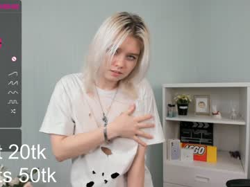 cosplay cam girl _naked_heart_ image #5644988