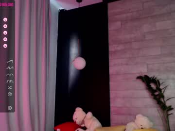 cosplay cam girl small_blondee image #2488224