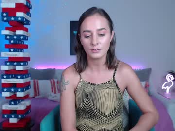 webcam girl holihurricane capture image #2818497