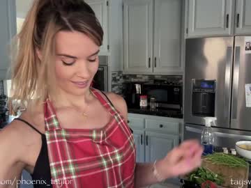 cosplay cam girl phoenix_taylor image #4147910