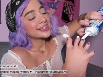 cosplay cam girl megan_world image #2113908