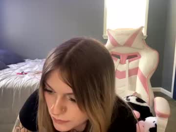 quinnie69 cosplay cam
