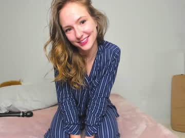 cosplay cam girl innocentprovenguilty image #1039466