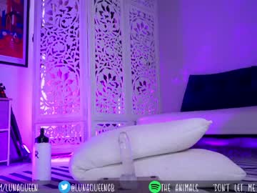 webcam girl lunaqueeeen capture image #2433966