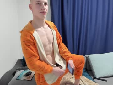 cosplay cam man max_serov image #3481813