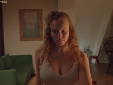 webcam girl chillwithkira capture image #1675376