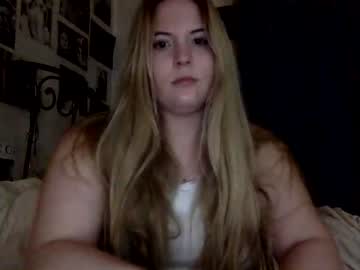 meganxoxo60532 cosplay cam