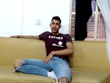 cosplay cam man oversized_guy image #2967534