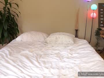 cosplay cam girl phoenix_taylor image #5709686