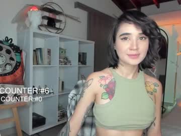 cosplay cam girl lonelly_lolly98 image #5940255