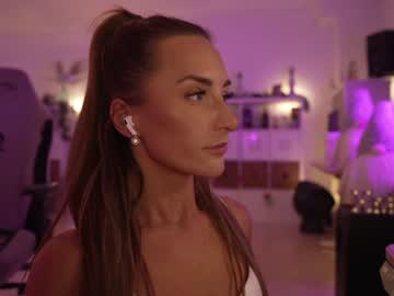 cosplay cam girl hannahjames710 image #5911430