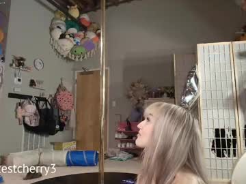 Cam for sweetestcherry3