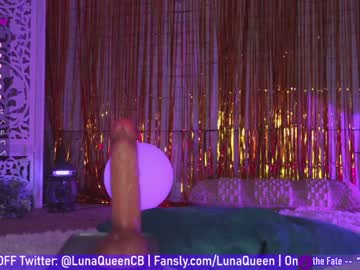 webcam girl lunaqueeeen capture image #1543767