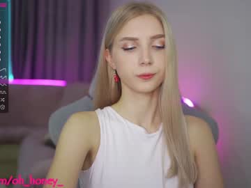 cosplay cam girl oh_honey_ image #2630414