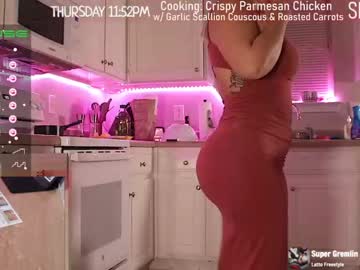 cosplay cam girl milavalentinax image #3270758