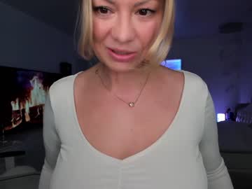 webcam girl kiradivine capture image #909542
