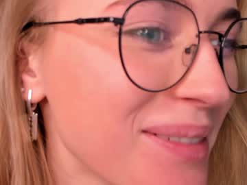 cosplay cam girl linellali image #2735007