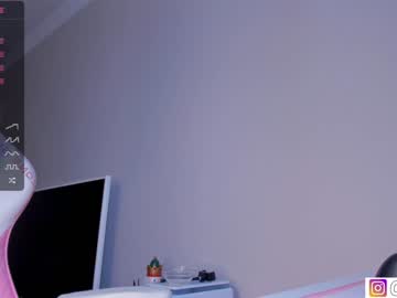 cosplay cam girl bzzzme image #6769037