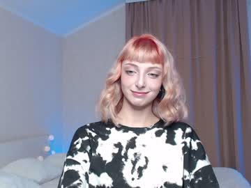 Cam for little__kittyy_