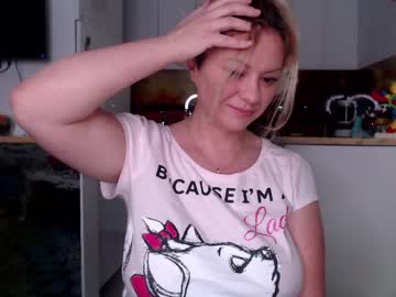 webcam girl kiradivine capture image #2929080